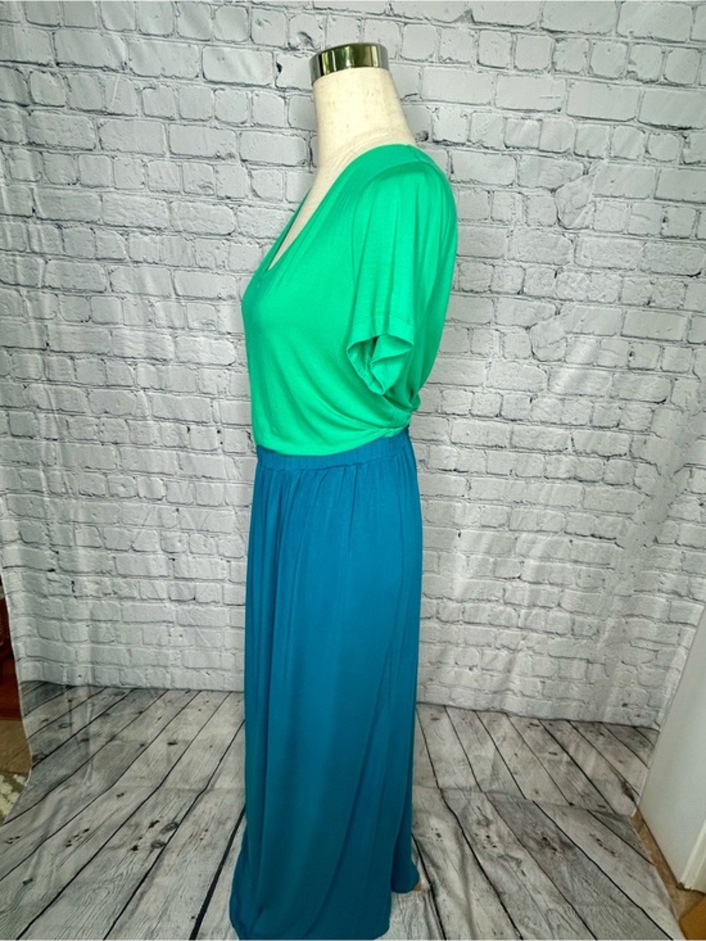 Isaac Mizrah Colorblock Maxi Dress Green Teal Short Sleeve V Neck Medium - Picture 3 of 7